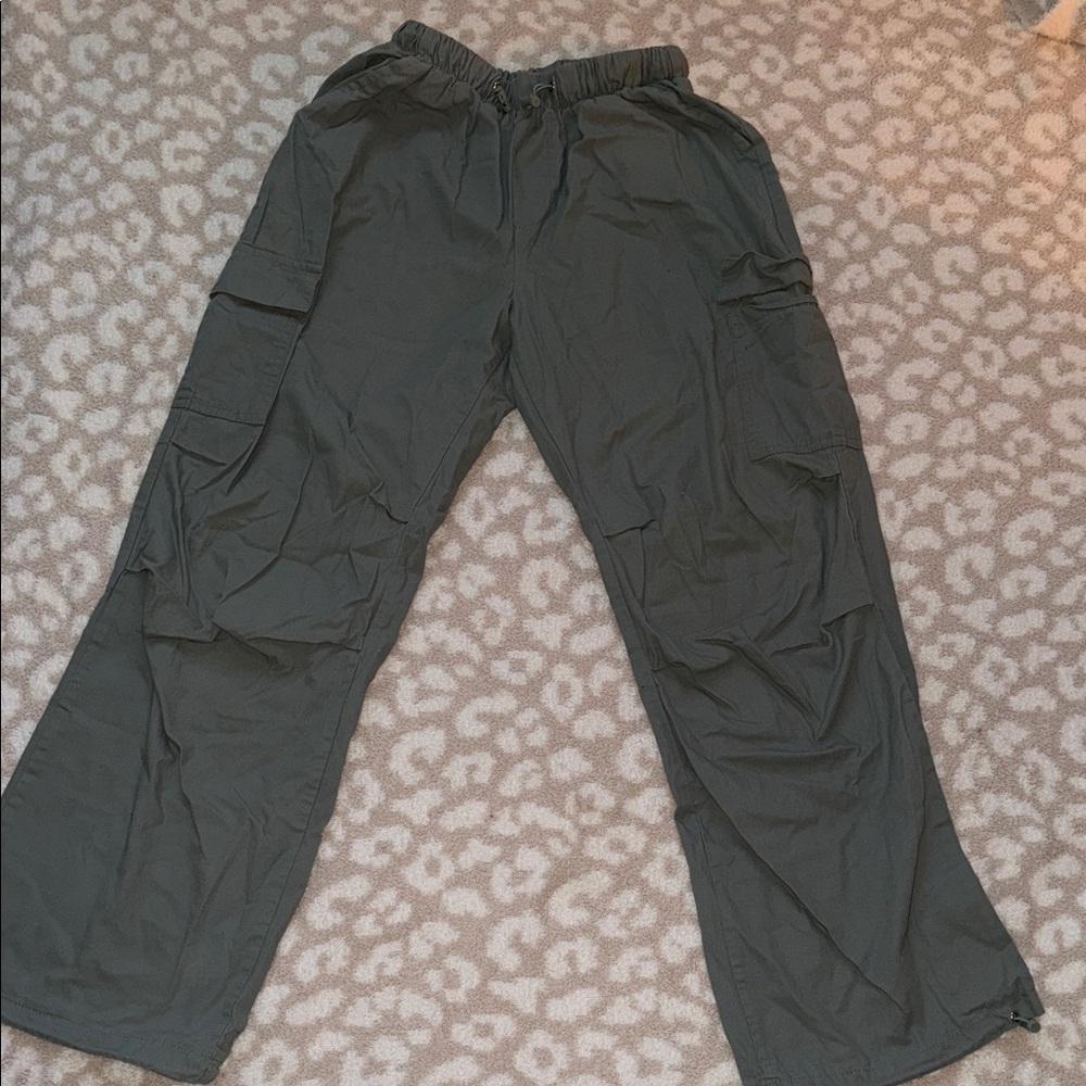 Women’s forest green Cargo Pants